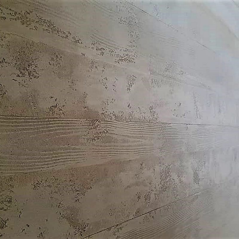 stucco with wooden decor